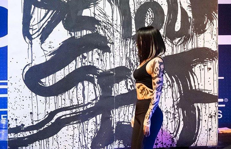 書家アーティスト / 一般社団法人心書協会 代表理事 岸本亜泉 様